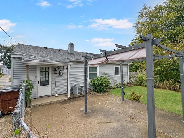2803 Inland Drive, Middletown, OH 45042