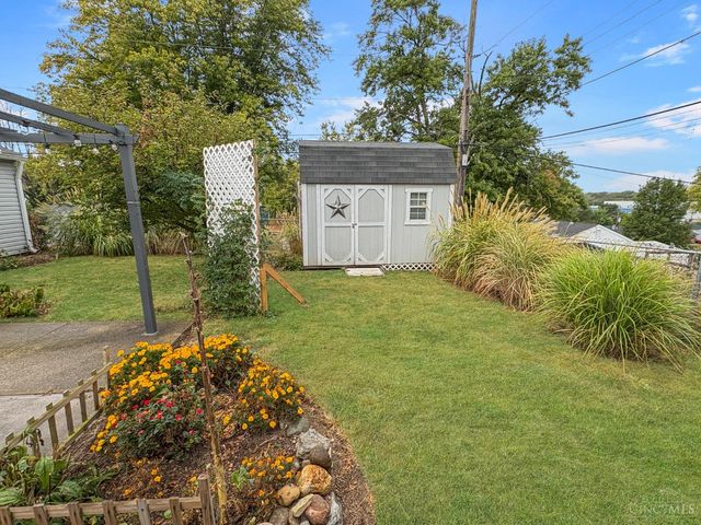 2803 Inland Drive, Middletown, OH 45042