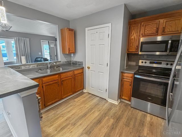 2803 Inland Drive, Middletown, OH 45042