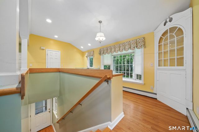 112 Grumman Avenue, Norwalk, CT 06851