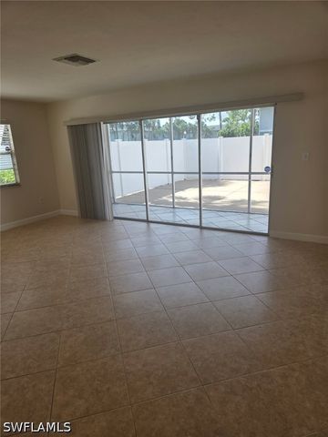 25488 Cockleshell DR 706, Bonita Springs, FL 34135