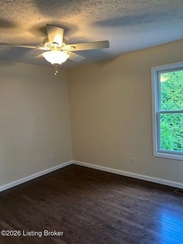 6006 Ledgerock Cove Pl, Louisville, KY 40219