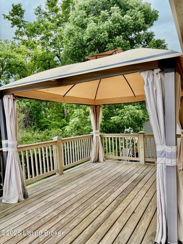 6006 Ledgerock Cove Pl, Louisville, KY 40219