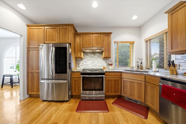 4703 W 20th Ave, Kennewick, WA 99338