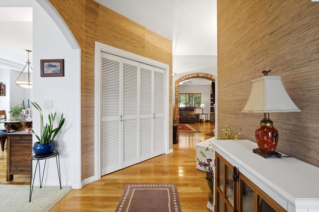 4703 W 20th Ave, Kennewick, WA 99338