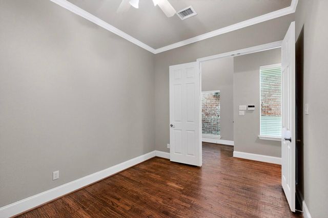 18343 Frankford Lakes Circle, Dallas, TX 75252