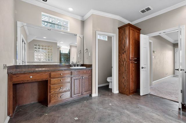 18343 Frankford Lakes Circle, Dallas, TX 75252