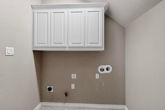 18343 Frankford Lakes Circle, Dallas, TX 75252