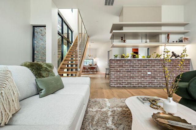 1604 Garner Ave, Austin, TX 78704