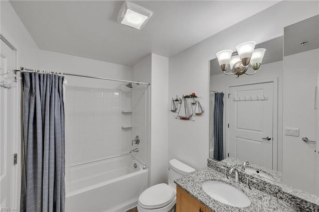 3738 Sandpiper Rd Apt 431B, Virginia Beach, VA 23456