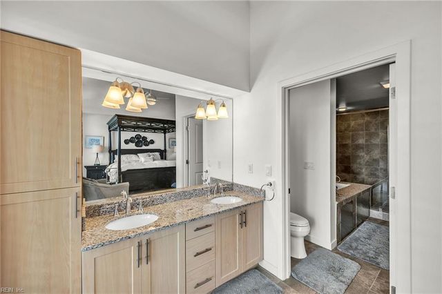 3738 Sandpiper Rd Apt 431B, Virginia Beach, VA 23456