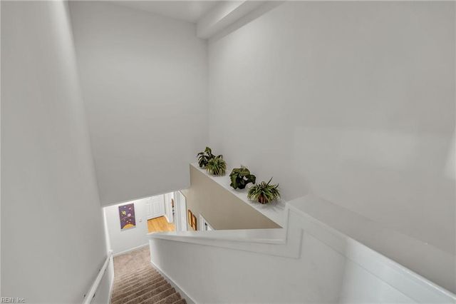 3738 Sandpiper Rd Apt 431B, Virginia Beach, VA 23456