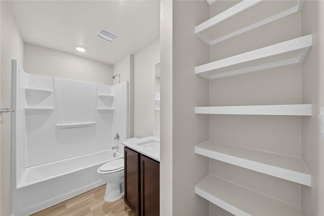 1330 Remys Way, Corpus Christi, TX 78415