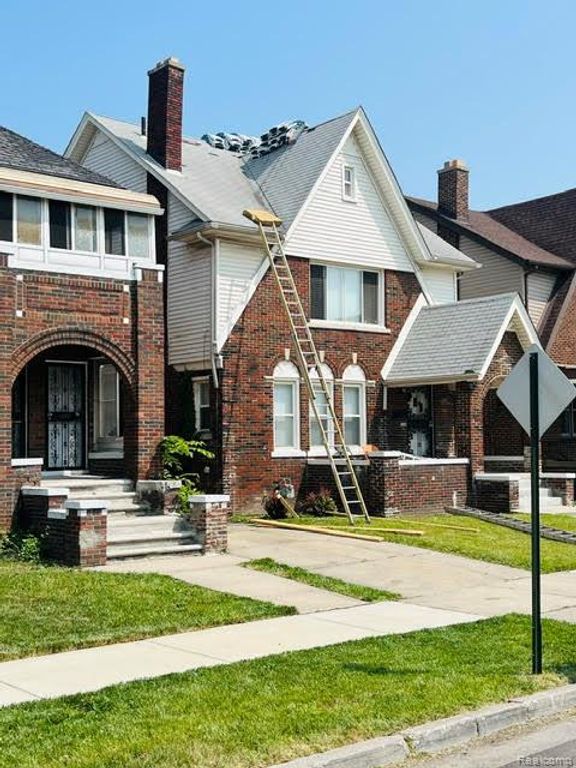 3260 Pasadena Street, Detroit, MI 48238