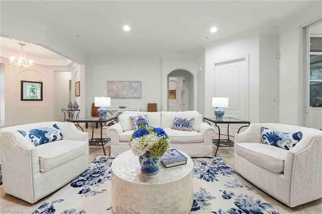 28540 Calabria CT 102, NAPLES, FL 34110 — photo 2