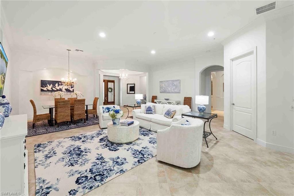 28540 Calabria CT 102, NAPLES, FL 34110 — photo 3