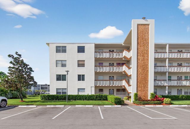 1036 Hythe B B, Boca Raton, FL 33434