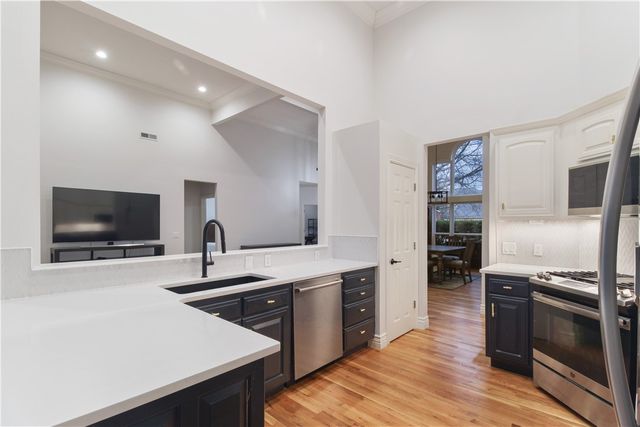 4313 W Arlington Drive, Rogers, AR 72758