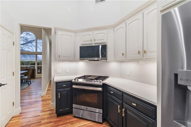 4313 W Arlington Drive, Rogers, AR 72758