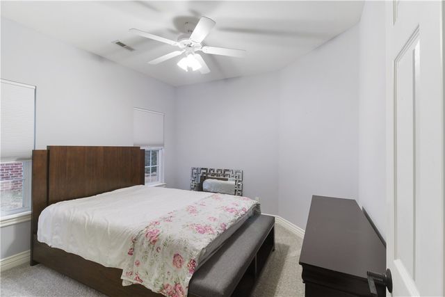 4313 W Arlington Drive, Rogers, AR 72758