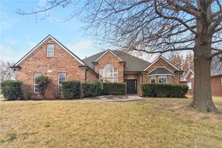 4313 W Arlington Drive, Rogers, AR 72758