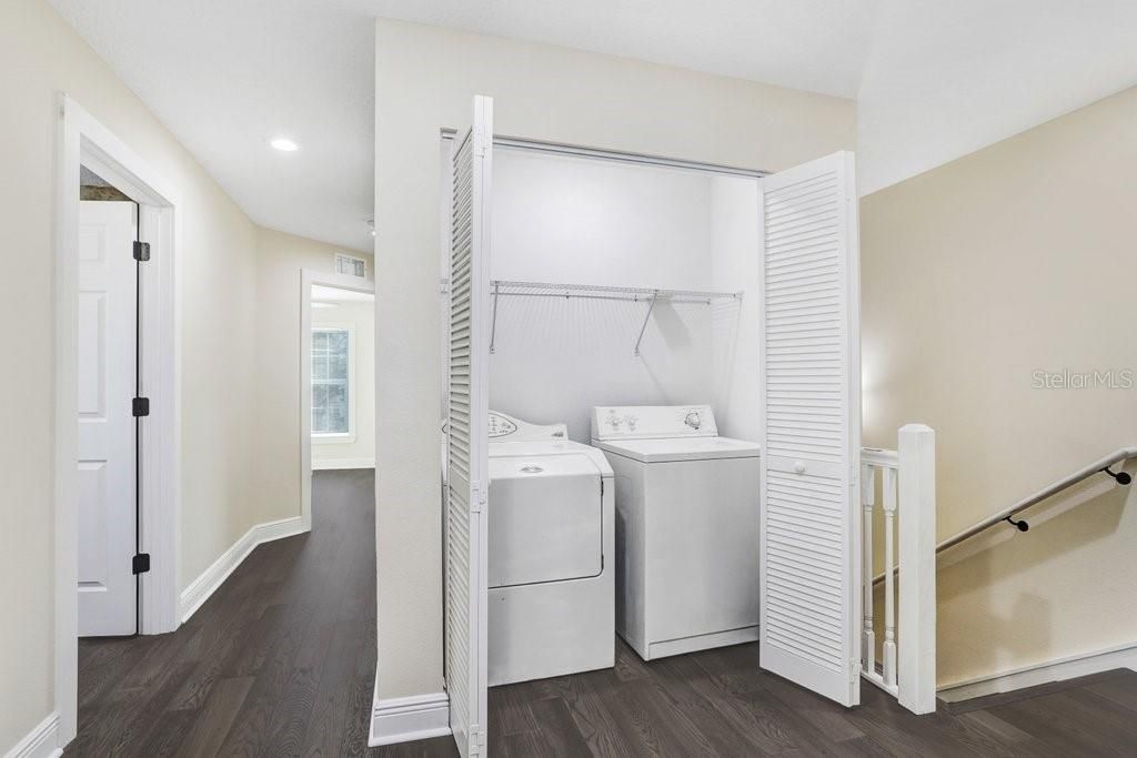 Image 17 of property listing at 4209 W WOODLAWN AVENUE, Tampa, FL 33614