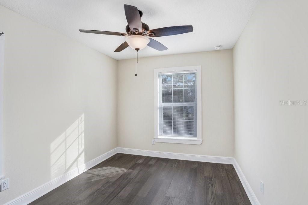 Image 18 of property listing at 4209 W WOODLAWN AVENUE, Tampa, FL 33614