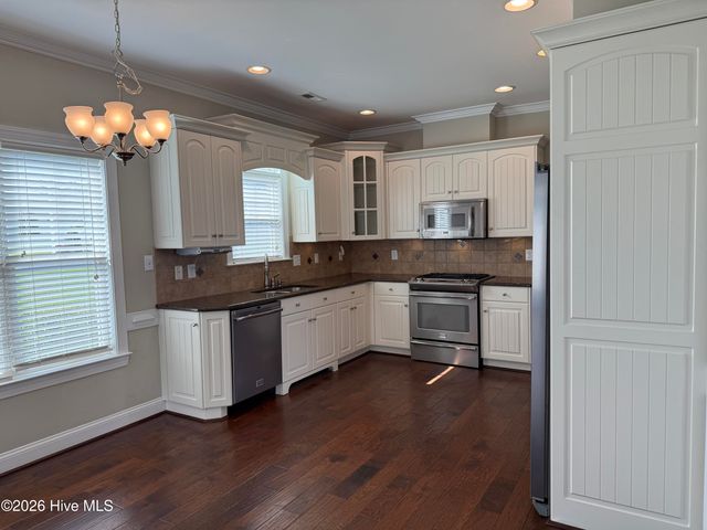 3103 Live Oak Lane N B, Wilson, NC 27896