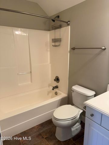 3103 Live Oak Lane N B, Wilson, NC 27896