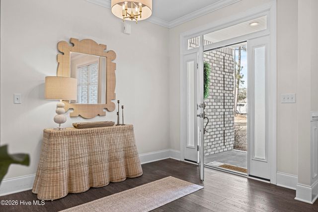 376 Crown Pointe Drive, Hampstead, NC 28443