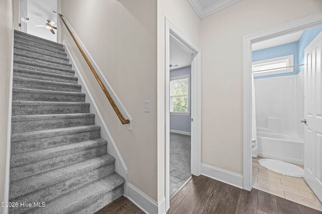 376 Crown Pointe Drive, Hampstead, NC 28443