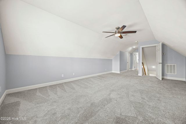 376 Crown Pointe Drive, Hampstead, NC 28443