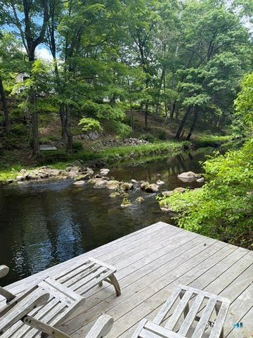 145 Lyons Plain Road, Weston, CT 06883