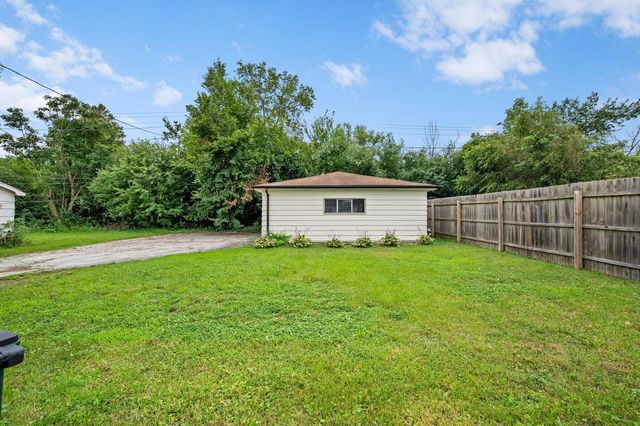 2115 W 175th Street, Homewood, IL 60430