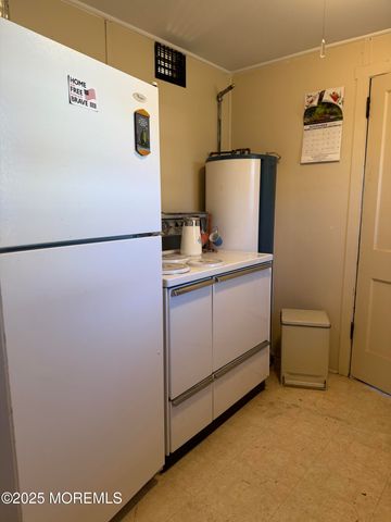 353 Arrowhead Drive, Brick, NJ 08724