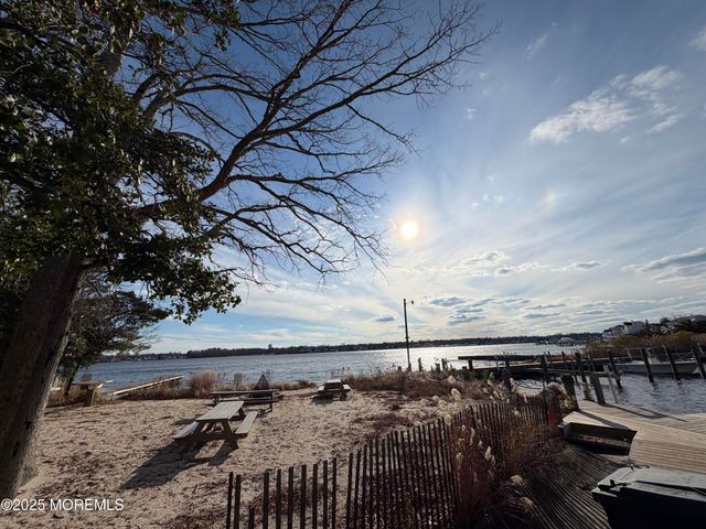 353 Arrowhead Drive, Brick, NJ 08724