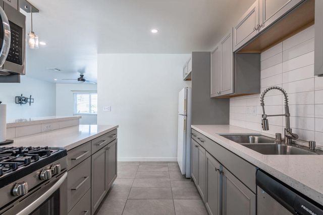 42671 Susan Circle, Palm Desert, CA 92260