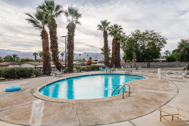 42671 Susan Circle, Palm Desert, CA 92260