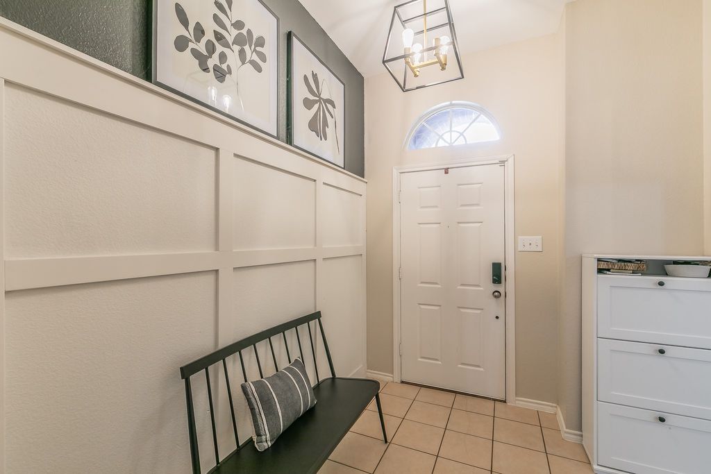 5009 Bedfordshire Drive, Fort Worth, TX 76135 — photo 4