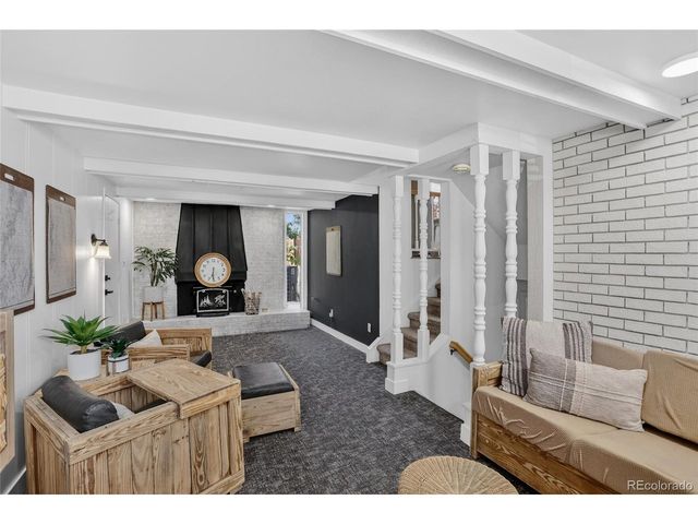 8397 Yarrow Ct, Arvada, CO 80005