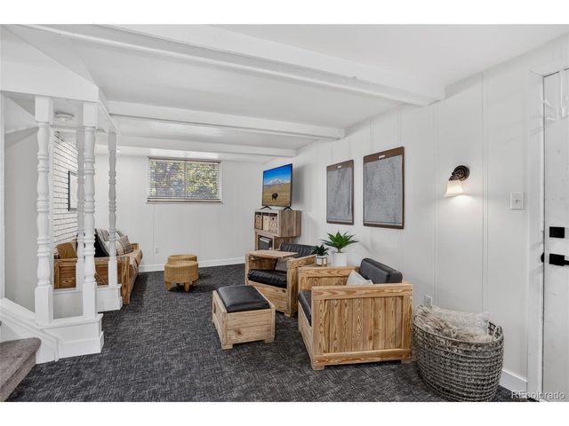 8397 Yarrow Ct, Arvada, CO 80005