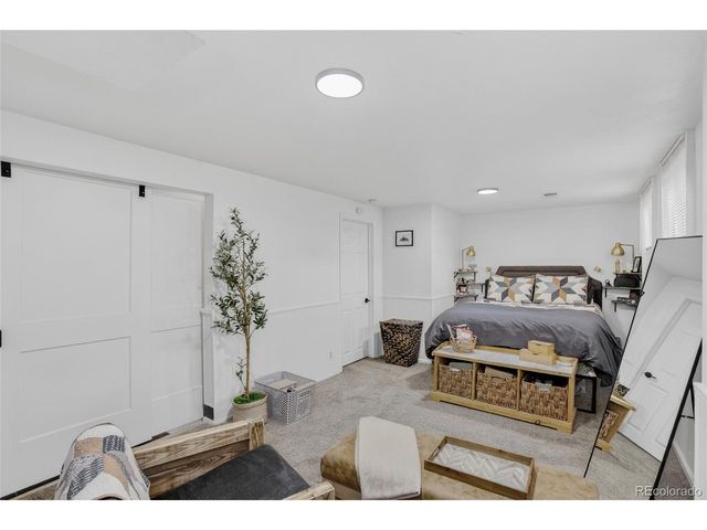 8397 Yarrow Ct, Arvada, CO 80005