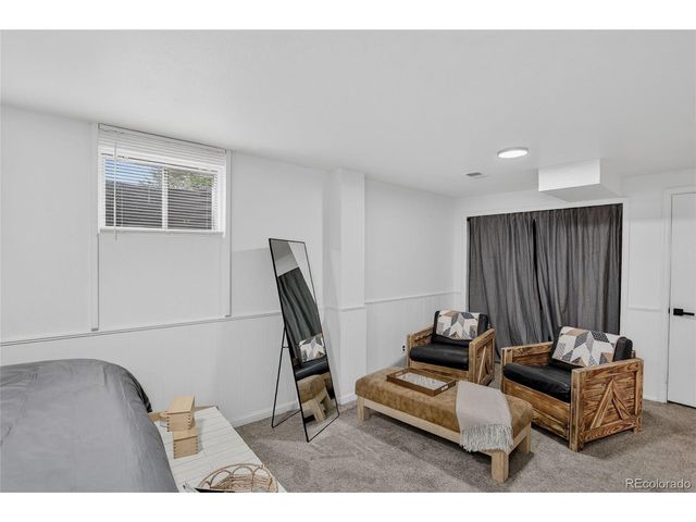 8397 Yarrow Ct, Arvada, CO 80005