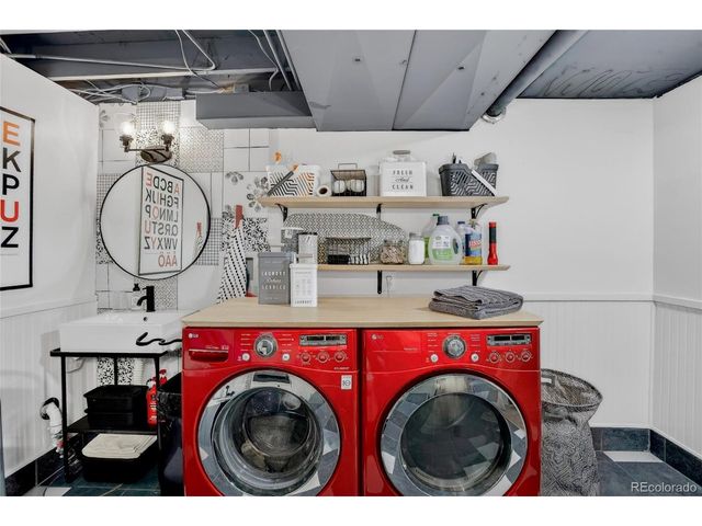 8397 Yarrow Ct, Arvada, CO 80005