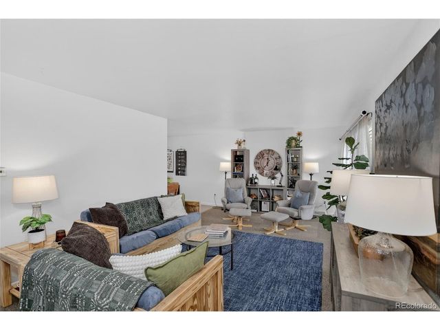 8397 Yarrow Ct, Arvada, CO 80005