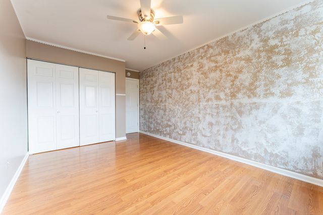 802 E OLD WILLOW Road 114, Prospect Heights, IL 60070