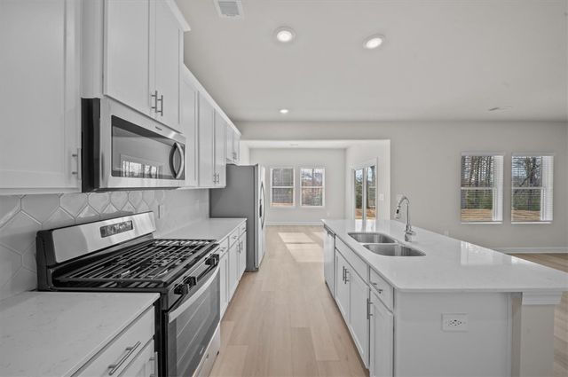 533 Crowder Place, Piedmont, SC 29673