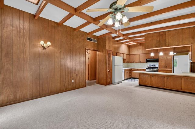 2435 BROADVUE AVE, Eustis, FL 32726