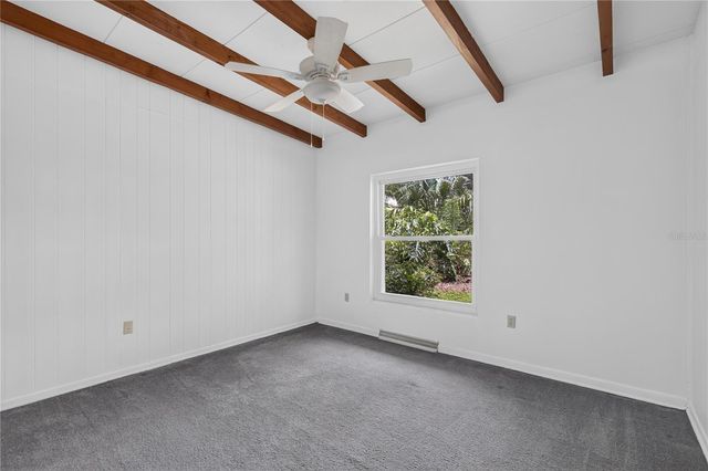 2435 BROADVUE AVE, Eustis, FL 32726