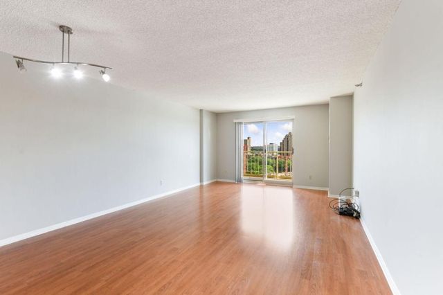 401 S 1st Street 1705, Minneapolis, MN 55401